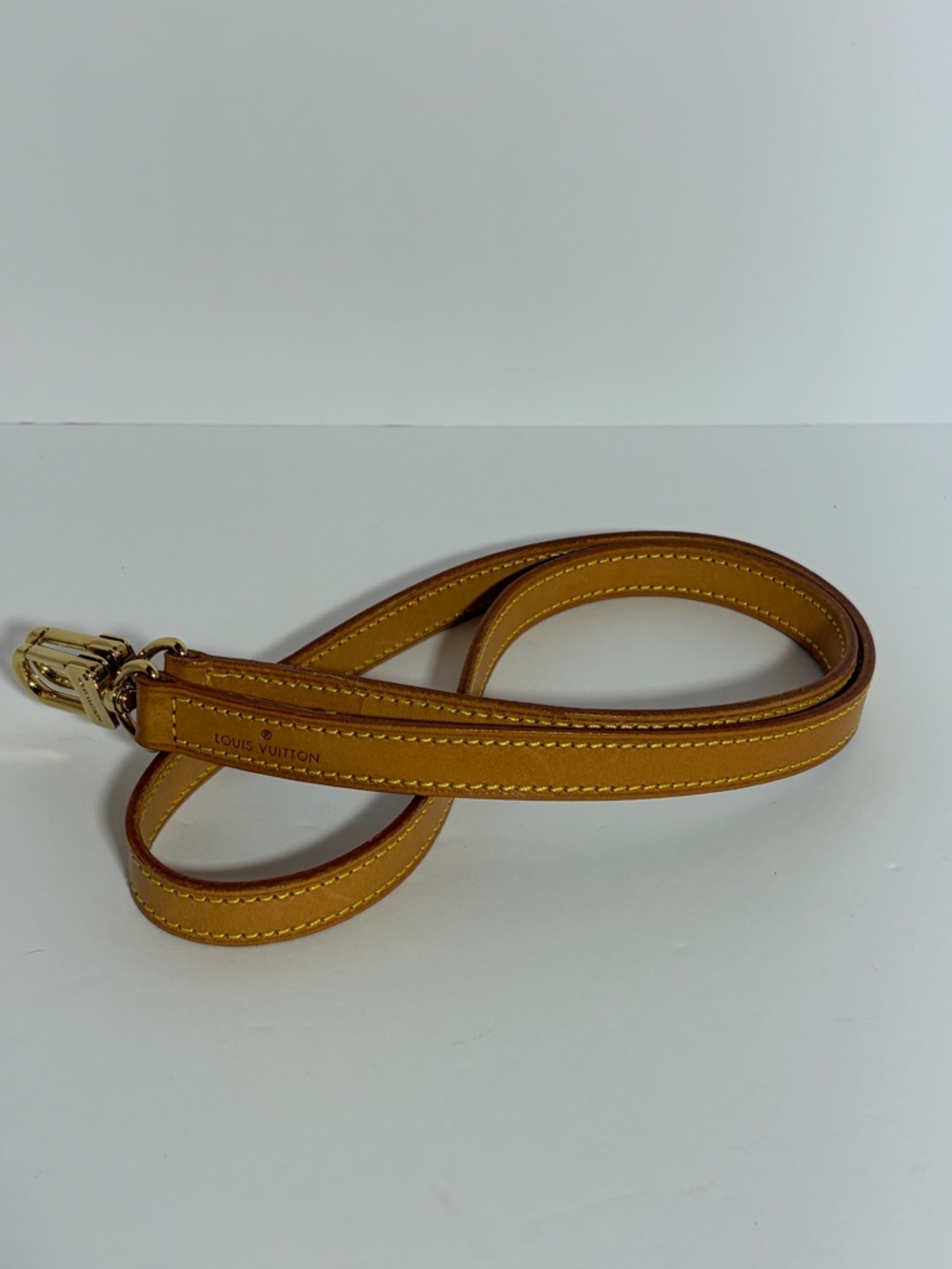 Louis Vuitton Vachetta Strap In Honey Brown With Gold Hardware